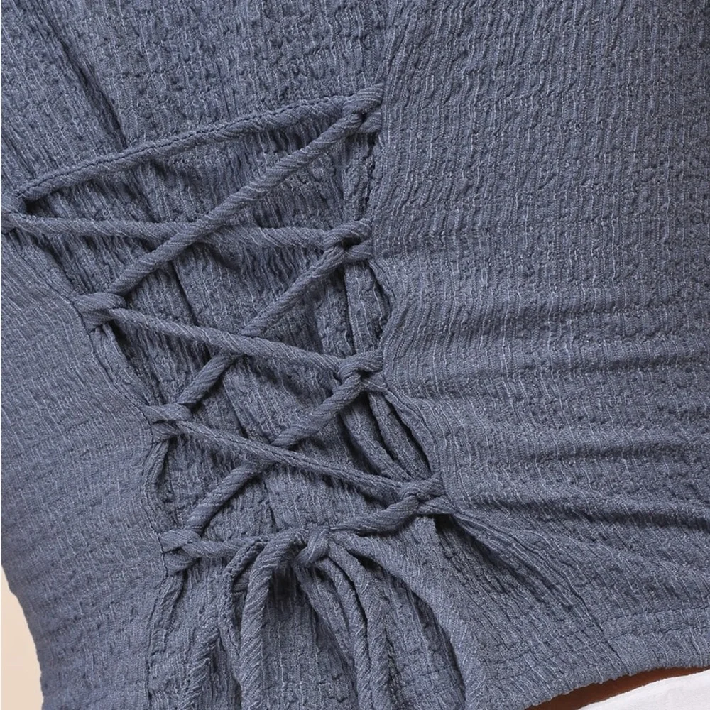 True Charm Dark Blue Textured Lace-Up Sleeveless Vest Top Large NWT - Picture 5 of 6
